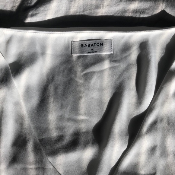 Aritzia Randy Blouse Size Médium White - Picture 5 of 5